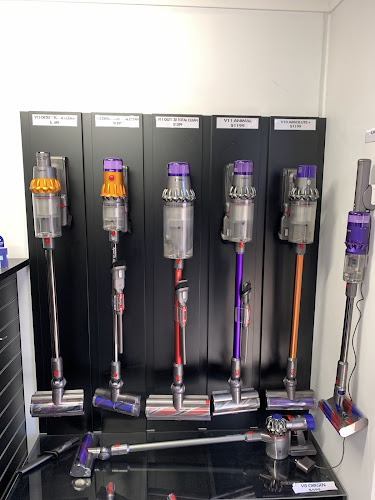 Dyson Sales and Service - Mt Ommaney Centre Brisbane in Mount Ommaney