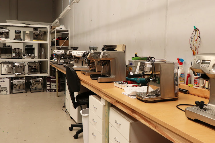 Resch Electronic Repairs in Molendinar